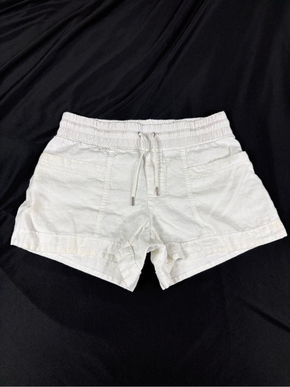 Athleta Women White Training Cut Off Linen Shorts 8